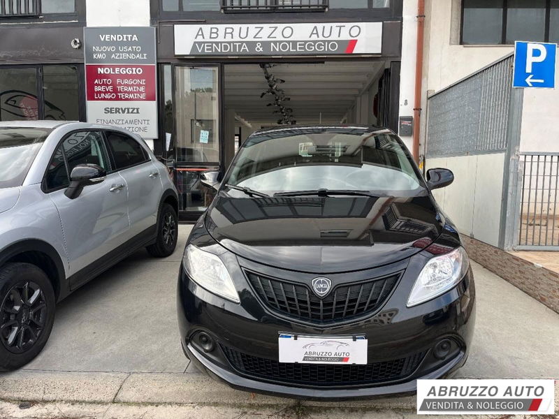 Lancia Ypsilon 1.0 FireFly 5 porte S&S Hybrid Gold Plus