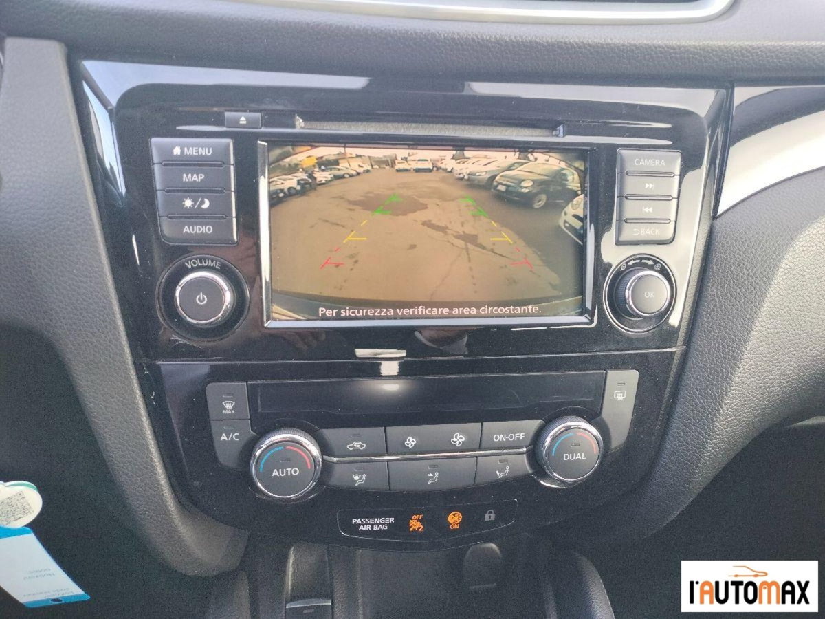 Nissan Qashqai 1.5 dCi 115 CV DCT Acenta (12)