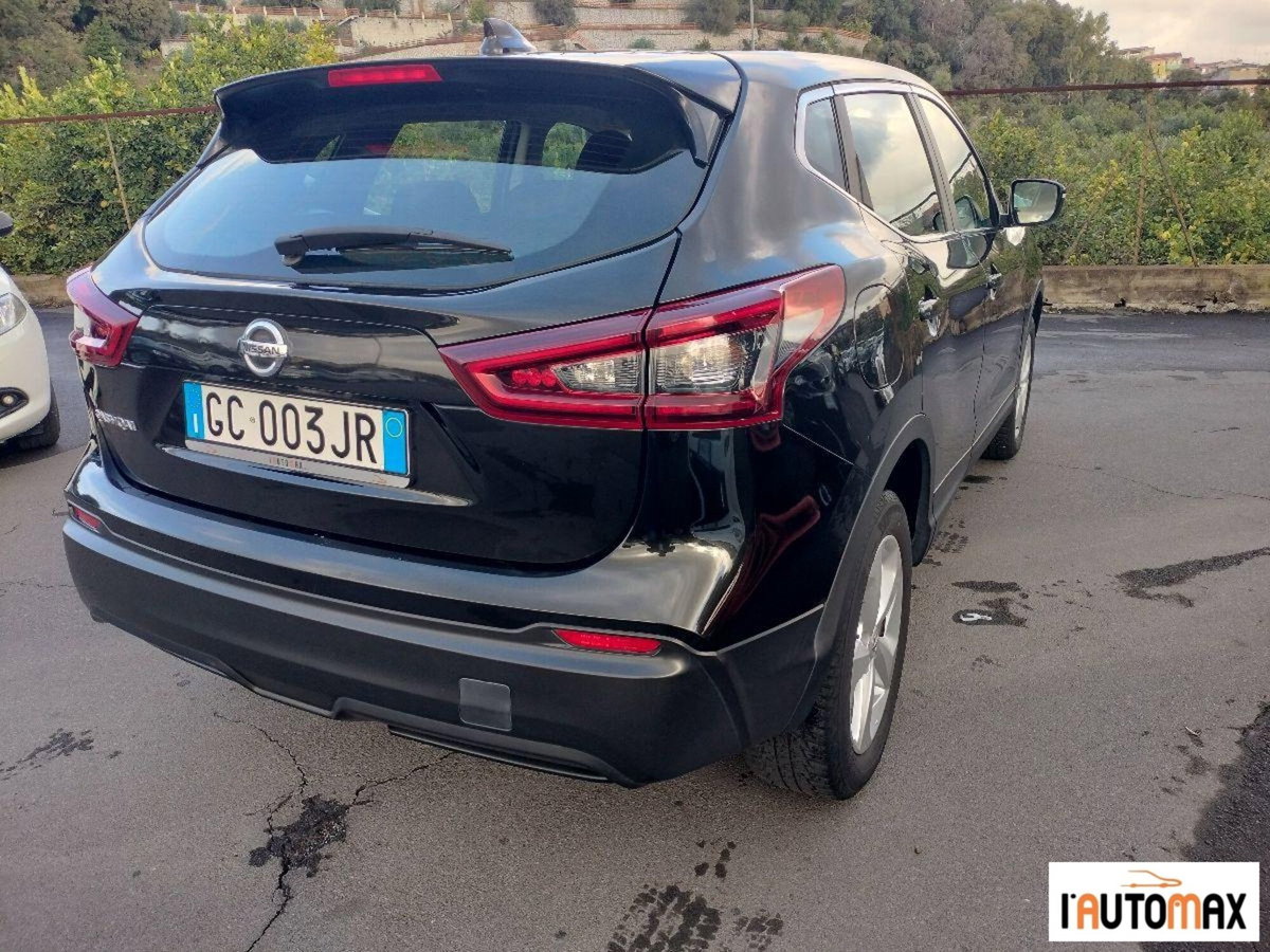 Nissan Qashqai 1.5 dCi 115 CV DCT Acenta (4)