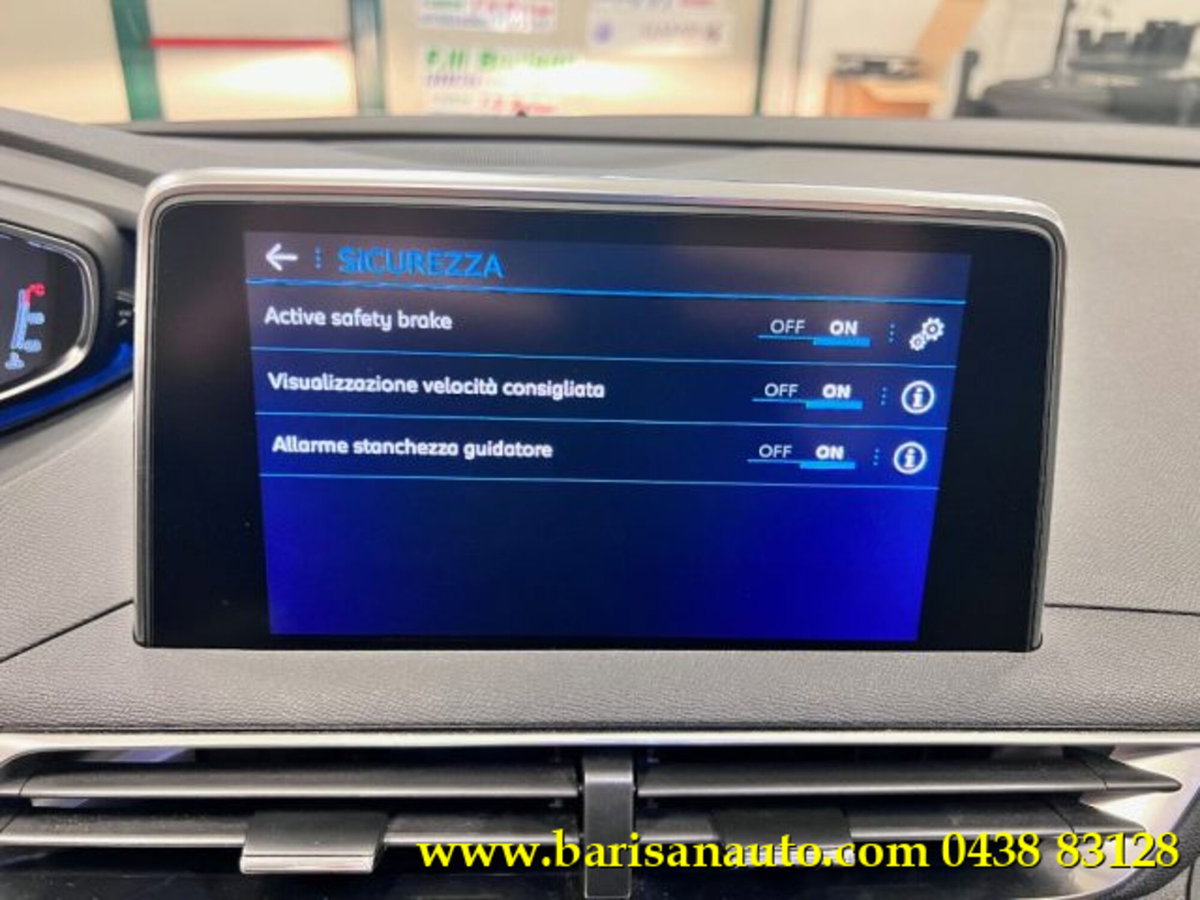 Peugeot 3008 PureTech Turbo 130 S&S Allure Pack (20)