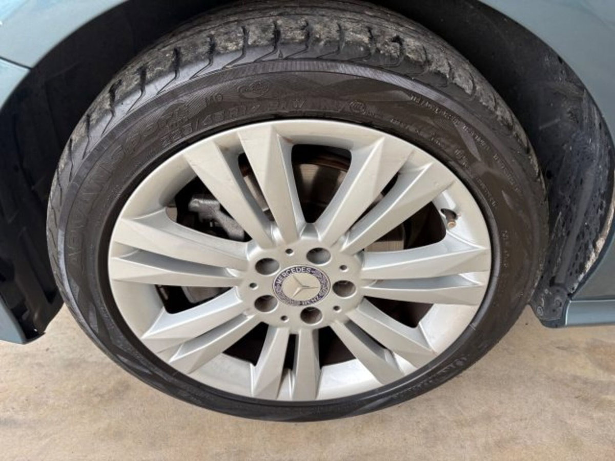 Mercedes-Benz Classe B 220 Automatic 4Matic Executive (14)