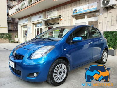 Toyota Yaris 1.0 5 porte Sol usata