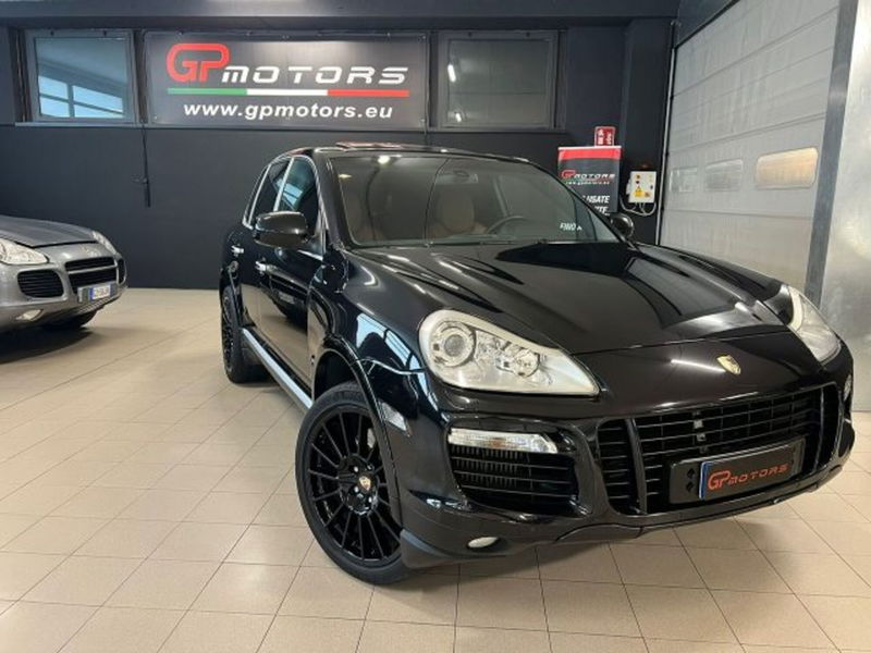 Porsche Cayenne 4.8 Turbo