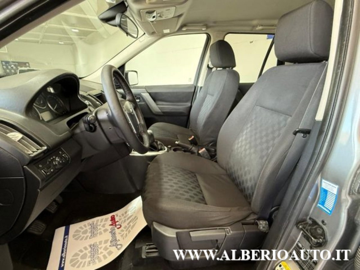 Land Rover Freelander 2.2 TD4 S.W. E (11)