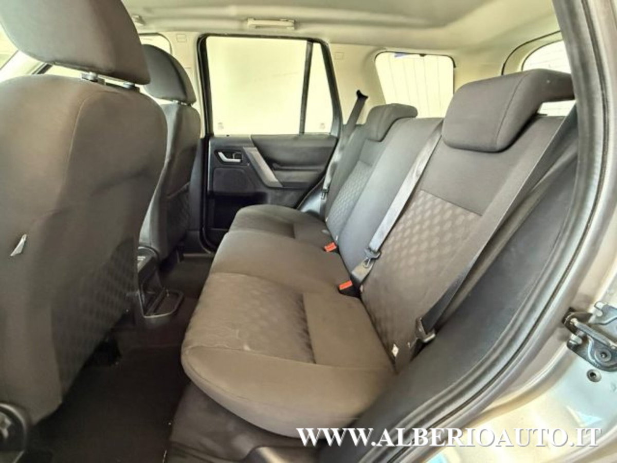 Land Rover Freelander 2.2 TD4 S.W. E (12)