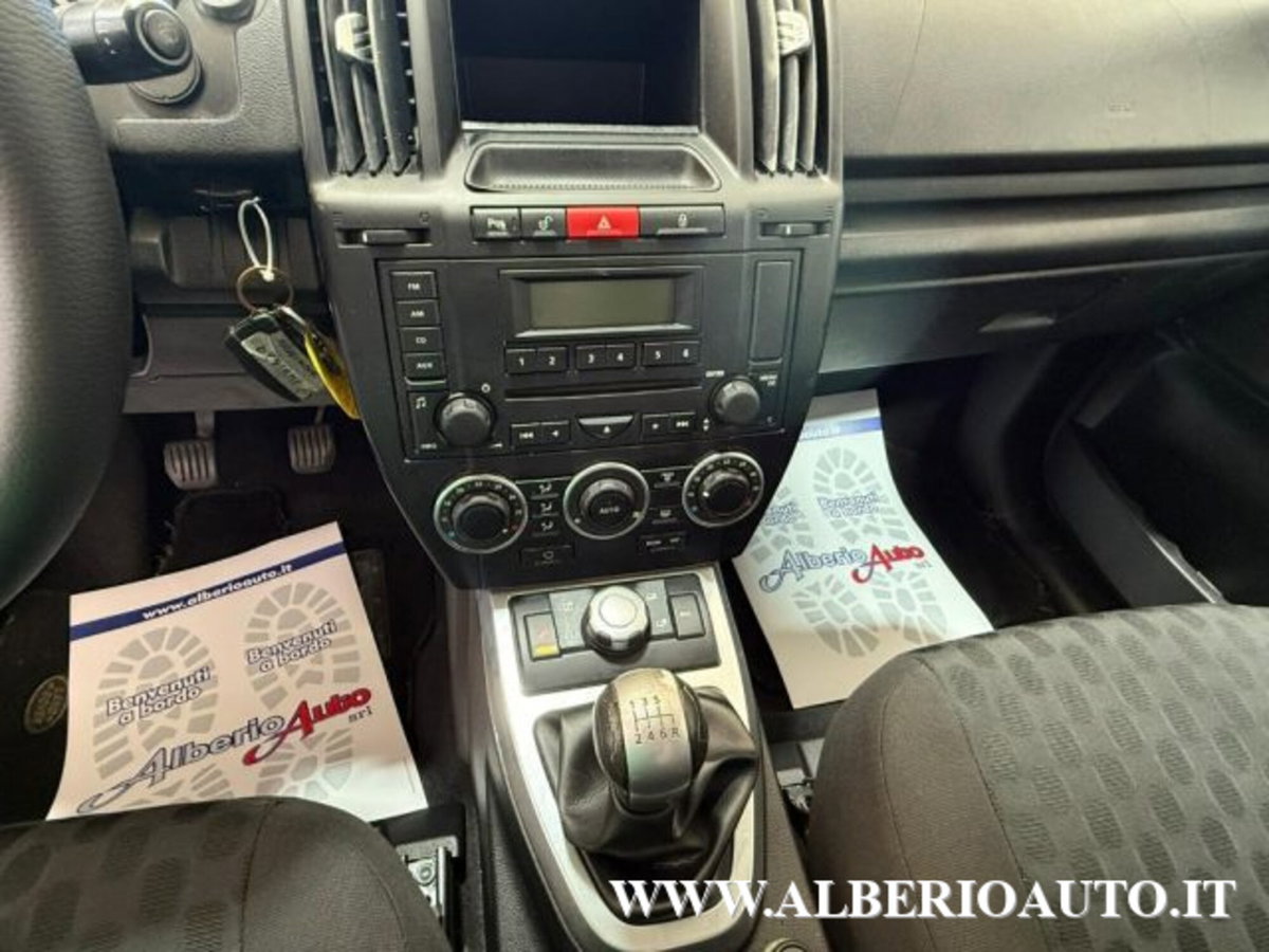 Land Rover Freelander 2.2 TD4 S.W. E (14)