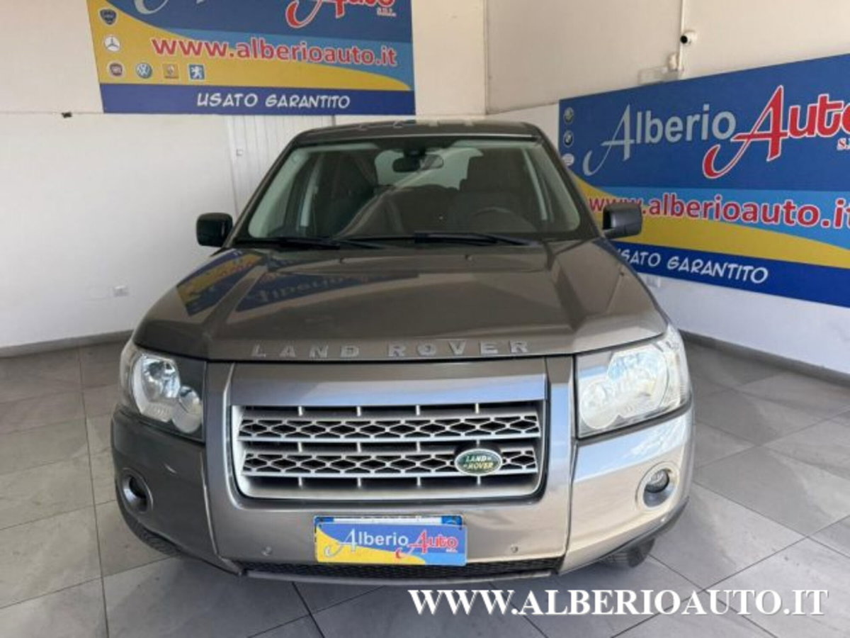 Land Rover Freelander 2.2 TD4 S.W. E (2)