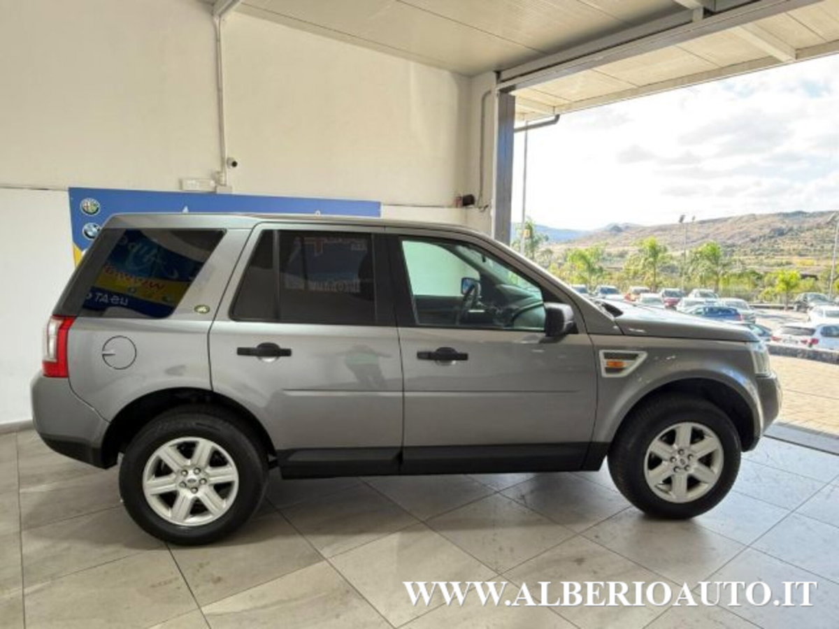 Land Rover Freelander 2.2 TD4 S.W. E (3)
