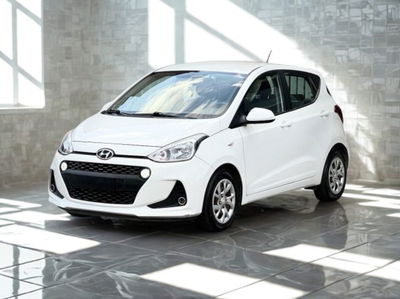 Hyundai i10 1.0 LPGI Econext Login usata