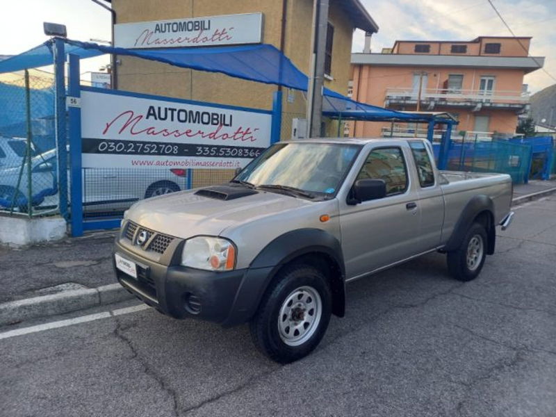 Nissan NP300 2.5 tdi 2p. King Cab Premium