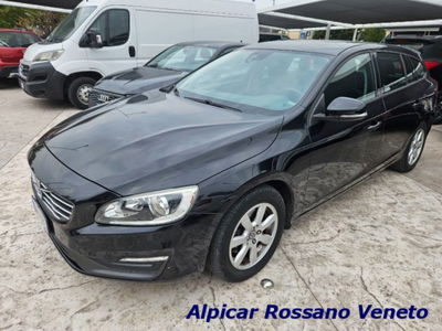 Volvo V60 D2 1.6 Powershift Momentum usata