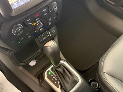 Jeep Renegade 1.5 Turbo T4 MHEV Limited (14)