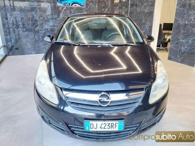 Opel Corsa 1.0 12V 3 porte Club usata