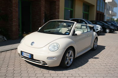 Volkswagen New Beetle Cabrio TDI 101CV usata