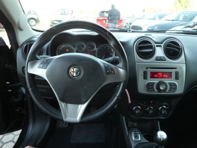 Alfa Romeo MiTo 1.4 T 120 CV GPL Distinctive (13)