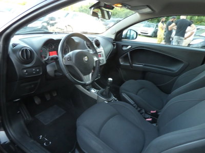 Alfa Romeo MiTo 1.4 T 120 CV GPL Distinctive (17)