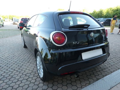Alfa Romeo MiTo 1.4 T 120 CV GPL Distinctive (7)