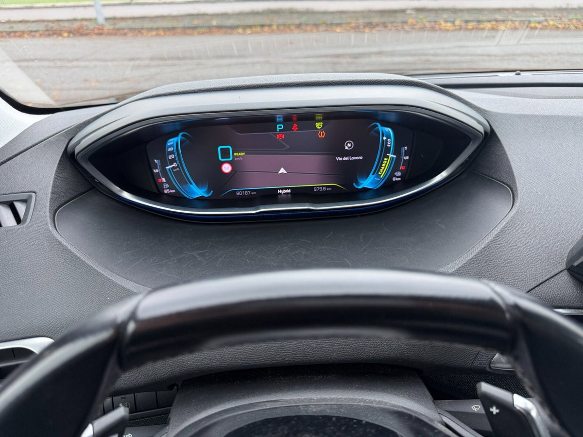 Peugeot 3008 Hybrid 225 e-EAT8 Allure Pack (15)