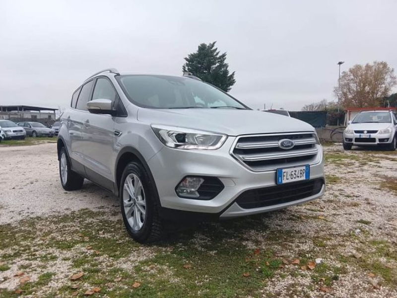 Ford Kuga 1.5 TDCI 120CV S&S 2WD Powershift ST-Line Business