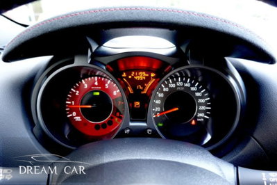 Nissan Juke 1.6 DIG-T 214 Xtronic 4WD Nismo RS (12)