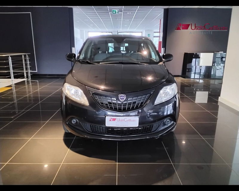 Lancia Ypsilon 1.0 FireFly 5 porte S&S Hybrid Silver Plus