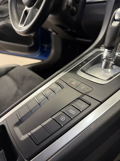 Porsche 718 Cayman  Cayman 2.0 300cv (12)