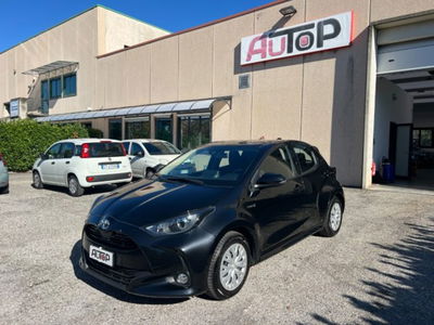 Toyota Yaris 1.5 Hybrid 5 porte Energy usata