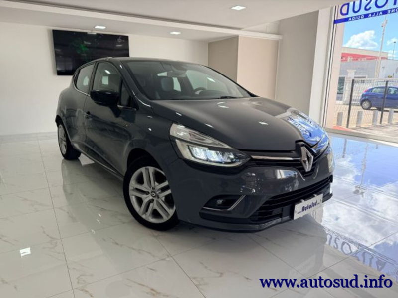 Renault Clio dCi 8V 75 CV 5 porte Moschino Intens