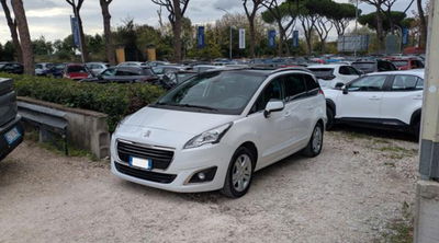 Peugeot 5008 BlueHDi 120 S&S Allure usata