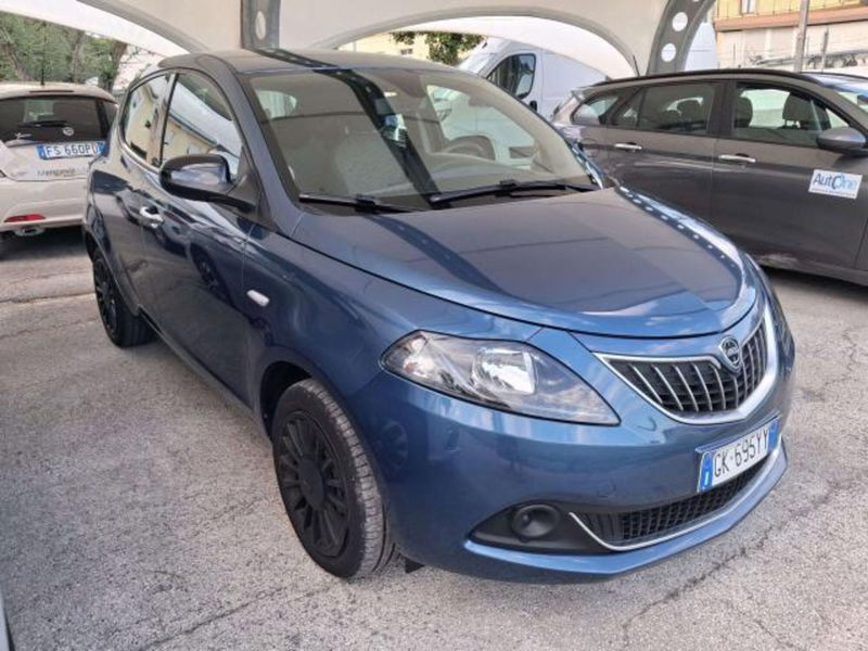 Lancia Ypsilon 1.0 FireFly 5 porte S&S Hybrid Silver Plus