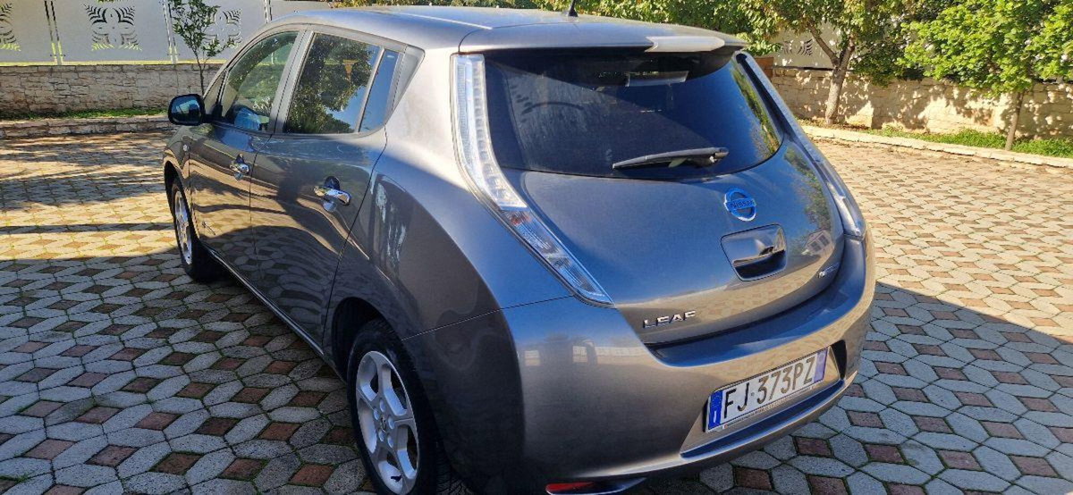 Nissan Leaf Tekna 30KWh (4)