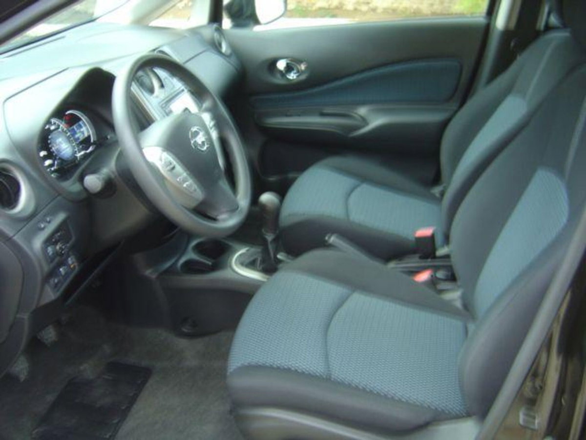 Nissan Note 1.5 dCi Acenta (8)