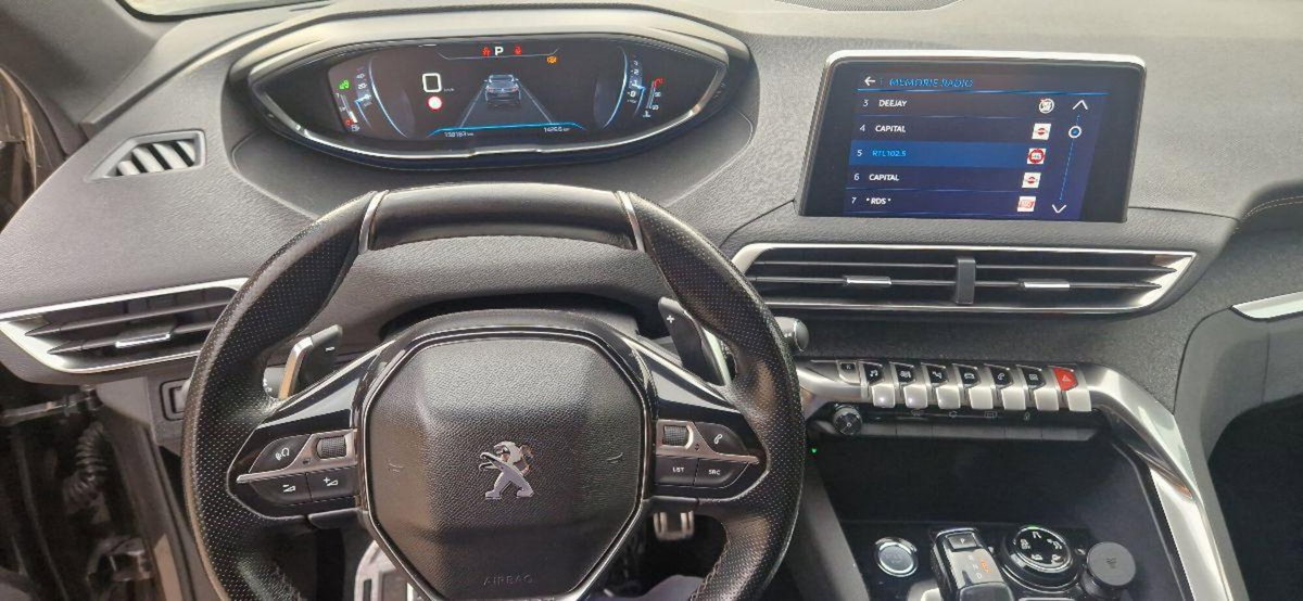 Peugeot 3008 BlueHDi 130 S&S EAT8 GT Line (11)