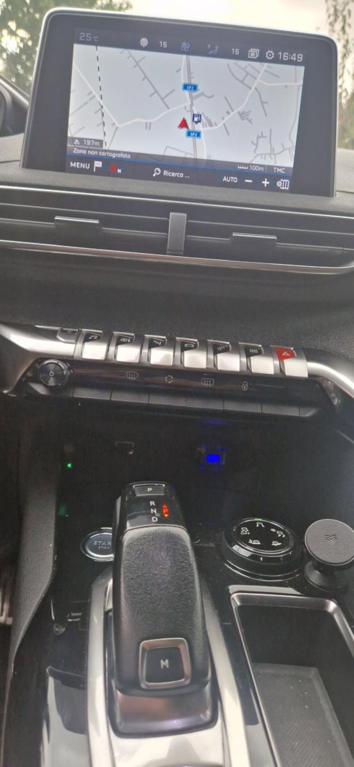 Peugeot 3008 BlueHDi 130 S&S EAT8 GT Line (14)