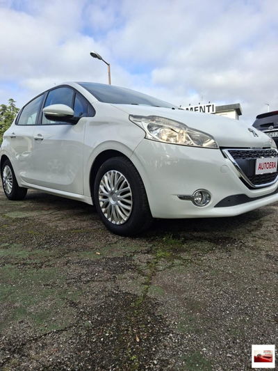 Peugeot 208 e-VTi 82 CV Stop&Start ETG5 5 porte Allure usata