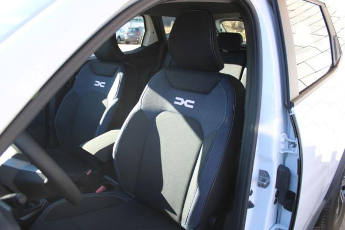 Dacia Duster 1.2 mild hybrid Expression 4x4 130cv (10)