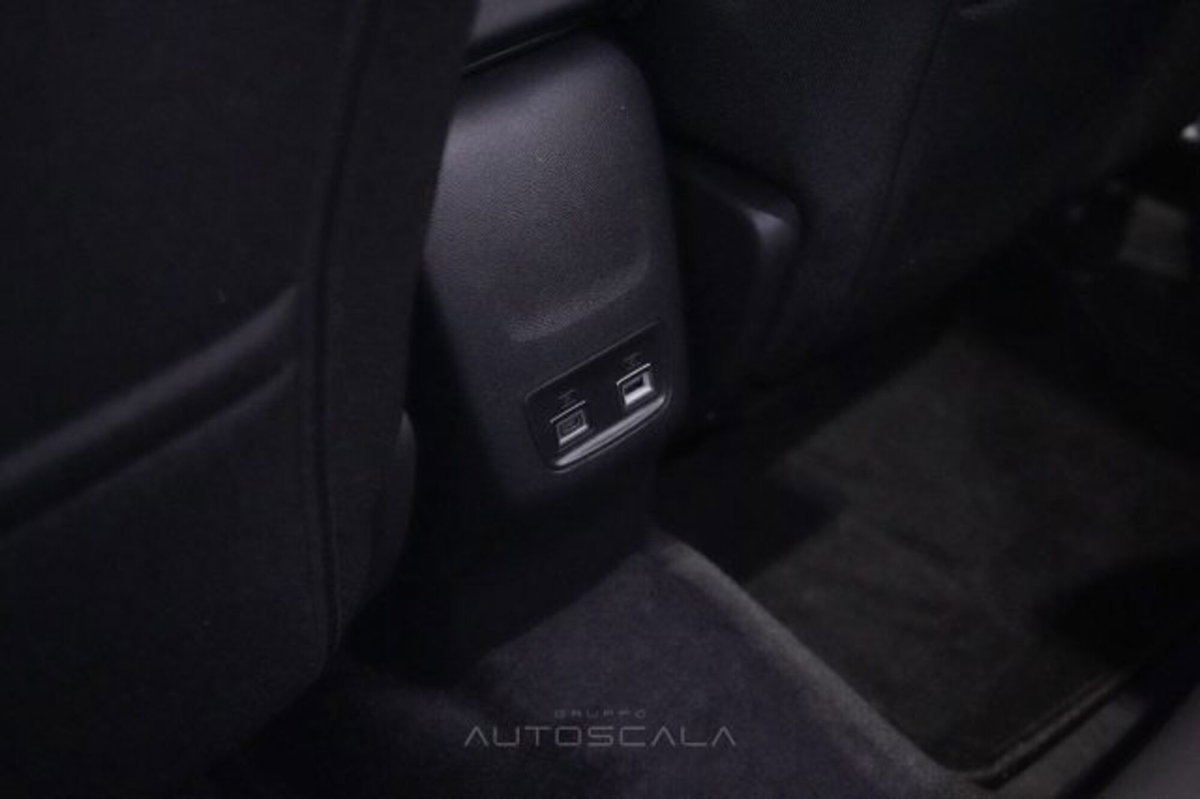 Peugeot 2008 PureTech 100 S&S Allure Pack (20)