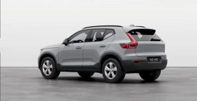 Volvo XC40 B3 automatico Essential N1 nuova