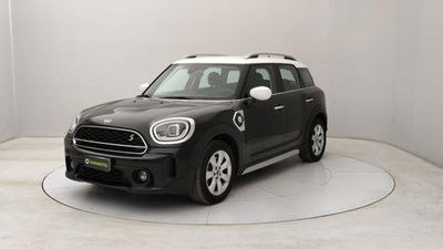 MINI Mini Countryman SE Essential all4 usata