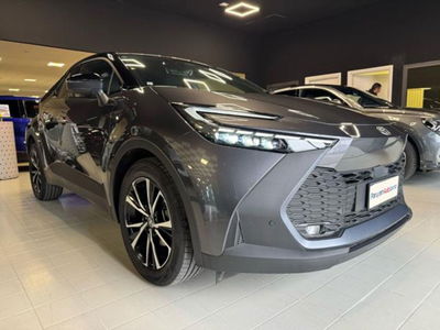 Toyota Toyota C-HR 1.8 hv Trend fwd e-cvt usata
