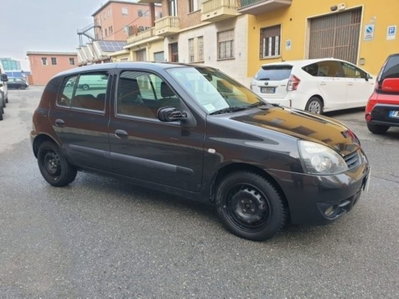 Renault Clio Storia 1.2 5 porte GPL Confort (3)