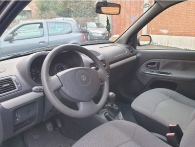 Renault Clio Storia 1.2 5 porte GPL Confort (7)