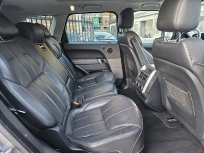 Land Rover Range Rover Sport 3.0 TDV6 HSE (16)