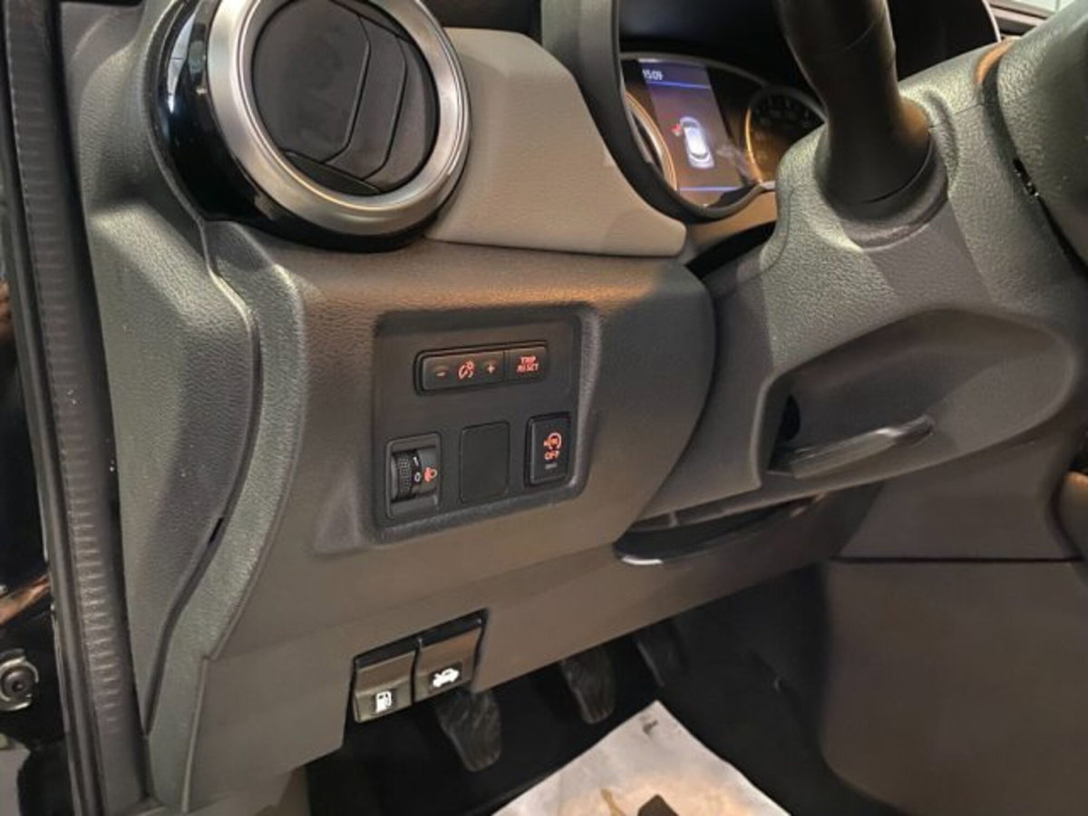 Nissan Micra IG-T 92 GPL 5 porte Eco Visia (8)
