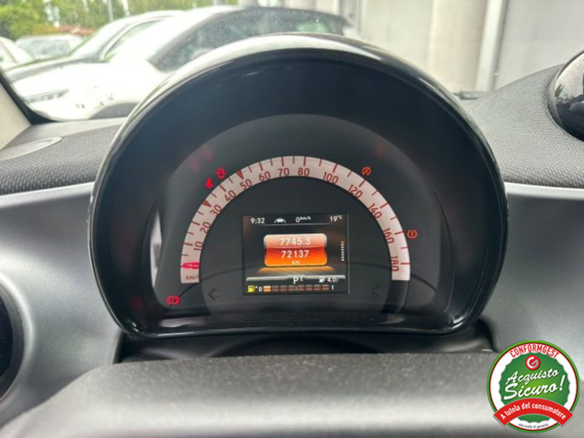 smart Fortwo 70 1.0 twinamic Youngster (10)