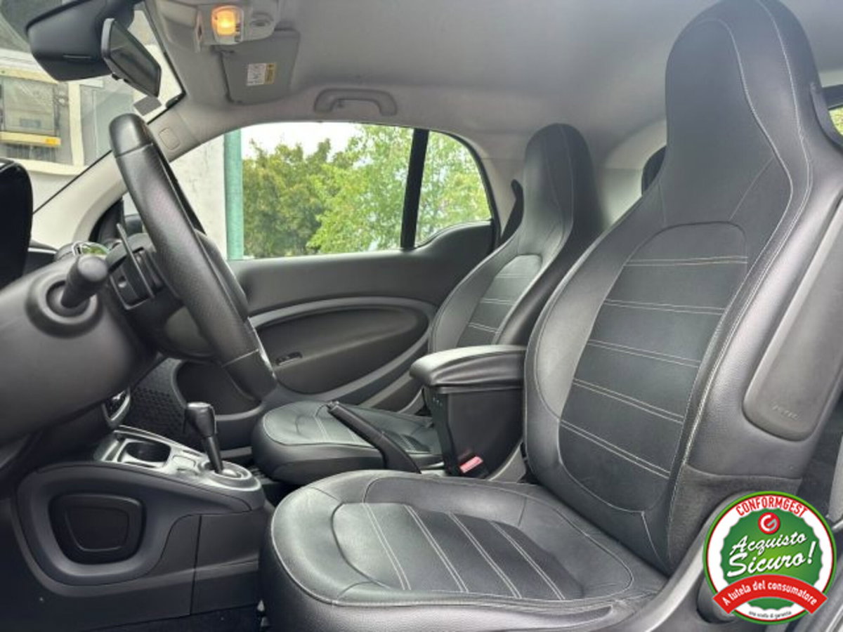 smart Fortwo 70 1.0 twinamic Youngster (8)