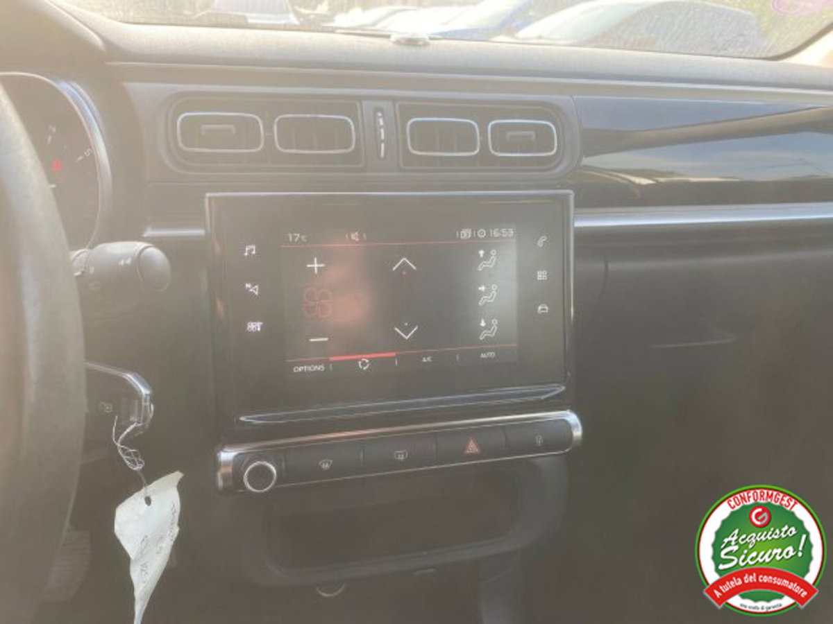 Citroen C3 PureTech 110 S&S Shine (12)