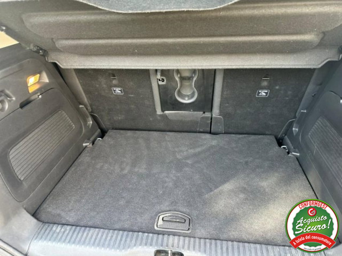 Citroen C3 Aircross PureTech 82 Shine (9)