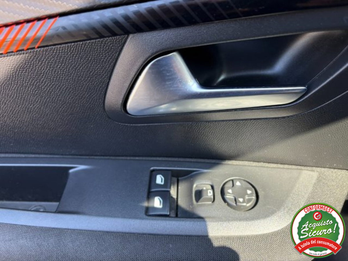 Peugeot 208 PureTech 100 Stop&Start 5 porte Allure (14)