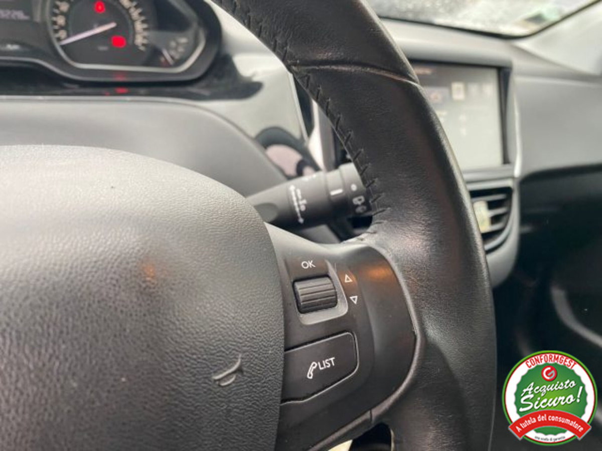 Peugeot 208 PureTech 75 Stop&Start 5 porte Like (10)